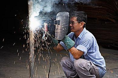 玩家想给《龙腾世纪：影障守护者》添加DEI、ZZZQ等标签